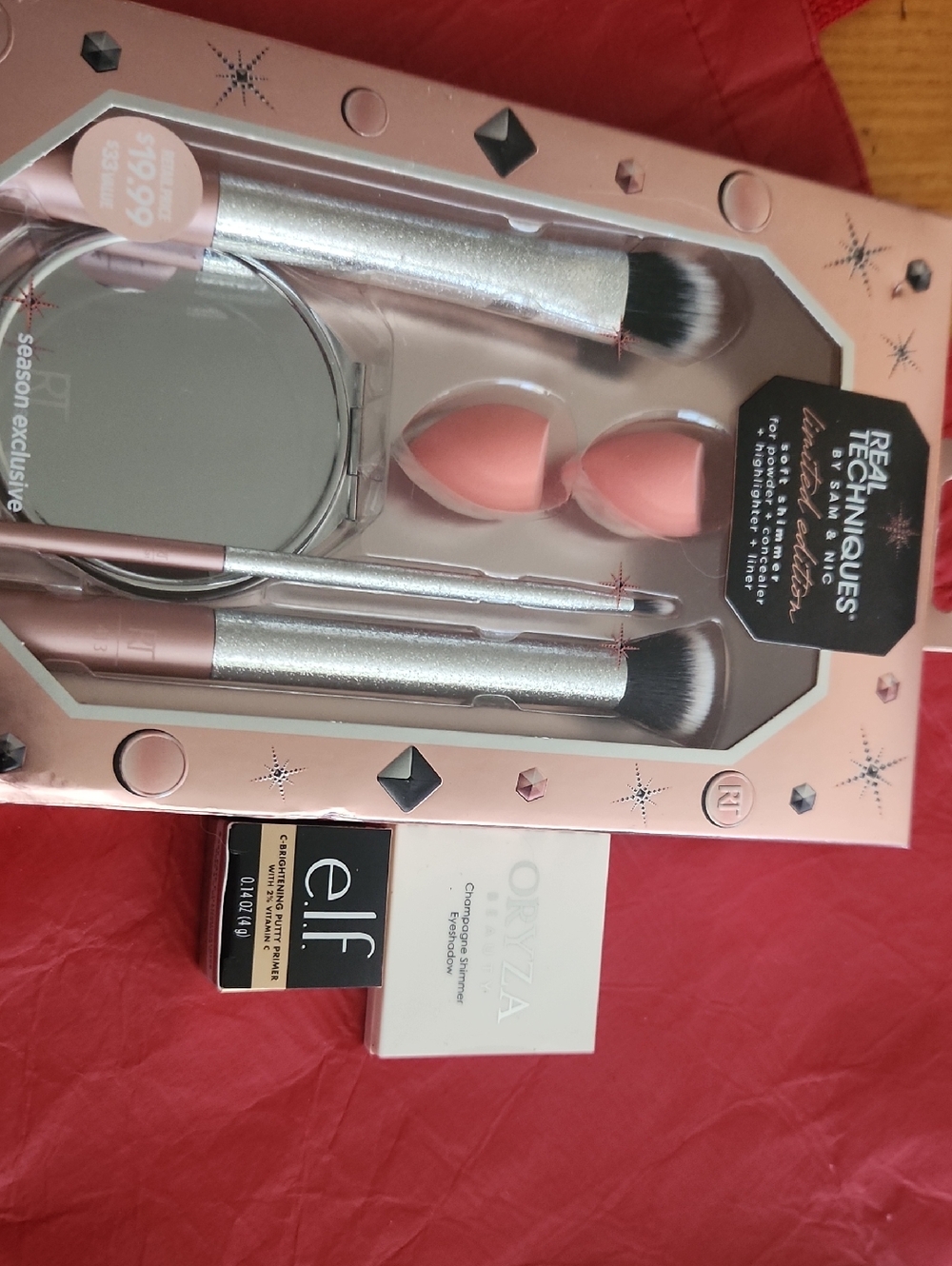 Real Techniques Pink & Silver Brush and Sponge Gift Set with Mirror